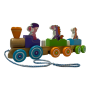 Trencito de arrastre de madera