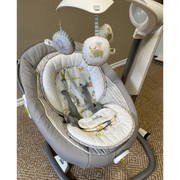 Mecedora Columpio de Bebé Serina Joie Swivel